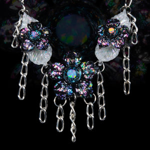 Linked Necklaces