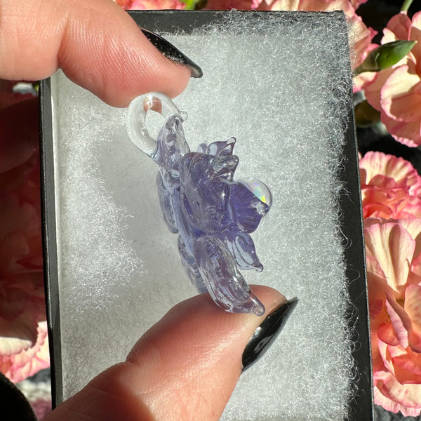 Small Sparkly Spinning Flower Pendant - Lilac