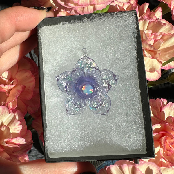 Small Sparkly Spinning Flower Pendant - Lilac