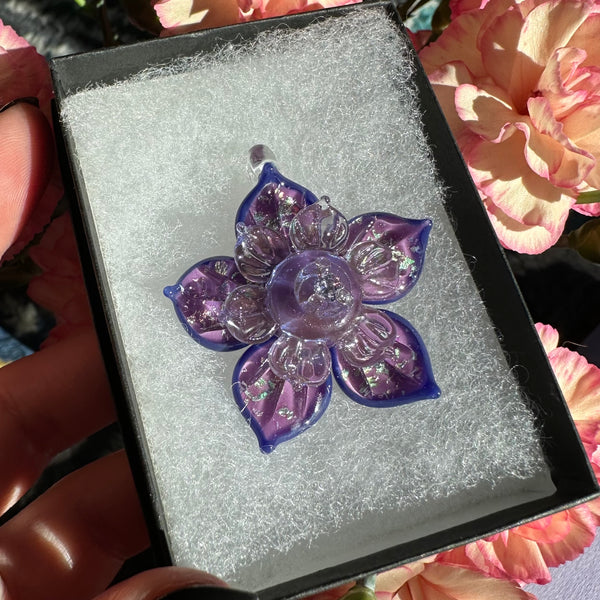 Sparkly Spinning Flower Pendant - Spring Purple