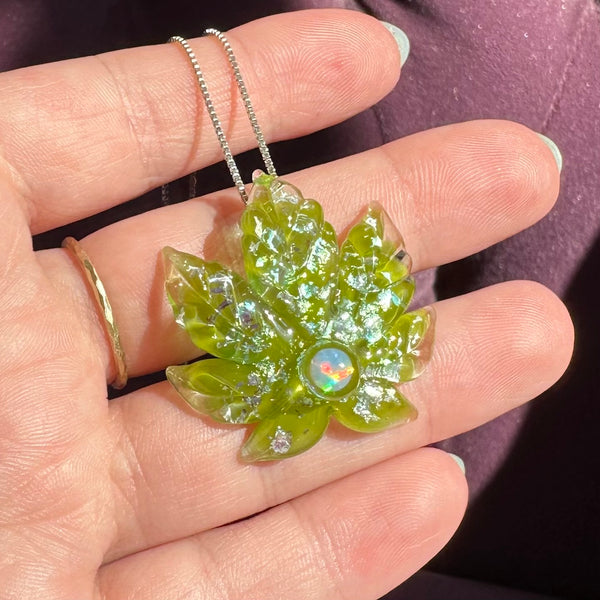 Sparkly Canna Leaf Green