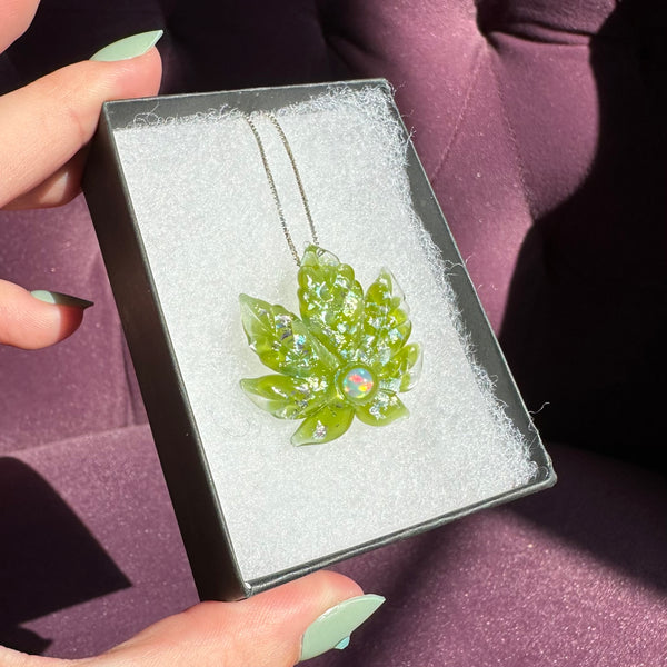 Sparkly Canna Leaf Green