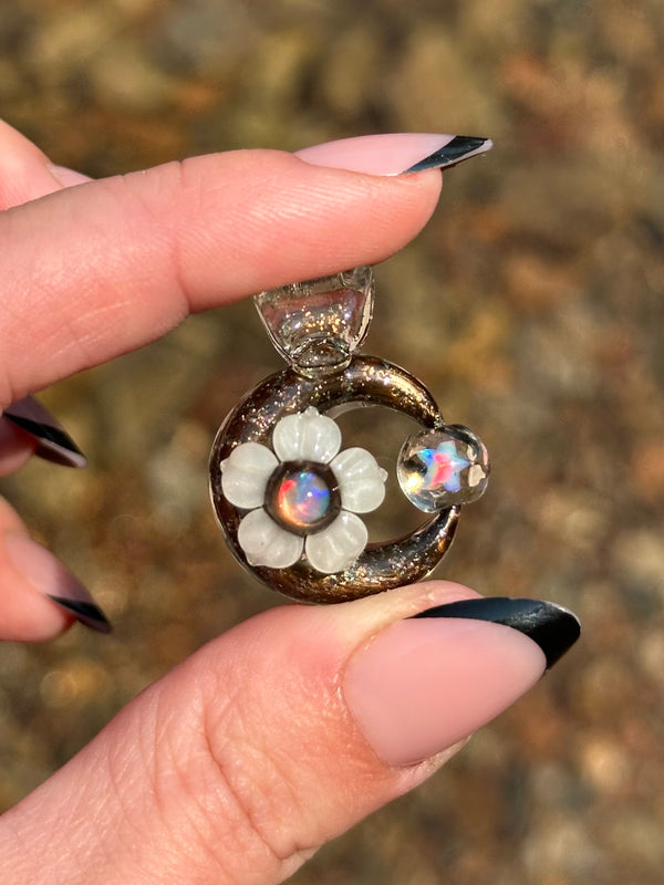 Electrum Moonflora Spinner Pendant