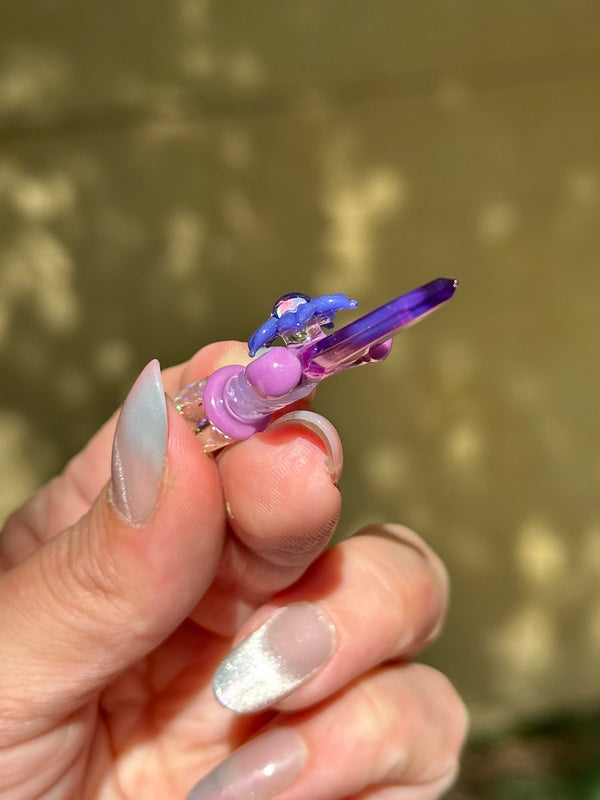Flower Blade Pendant Dark Purple