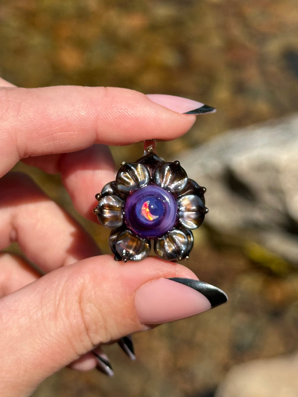 Mini Spinner Flower Pendant Electrum & Royal Jelly