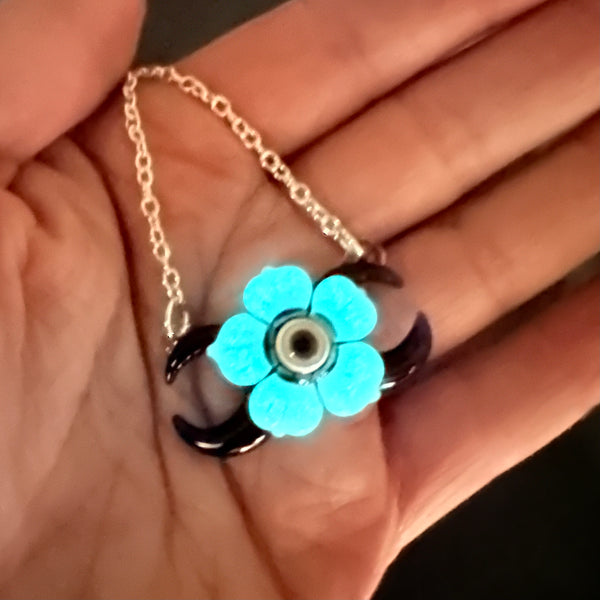 Triple Moon w/ Flower - Evil Eye glow-in-the-dark