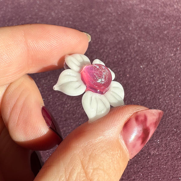 Dichro Flower Pendant White & Telemagenta