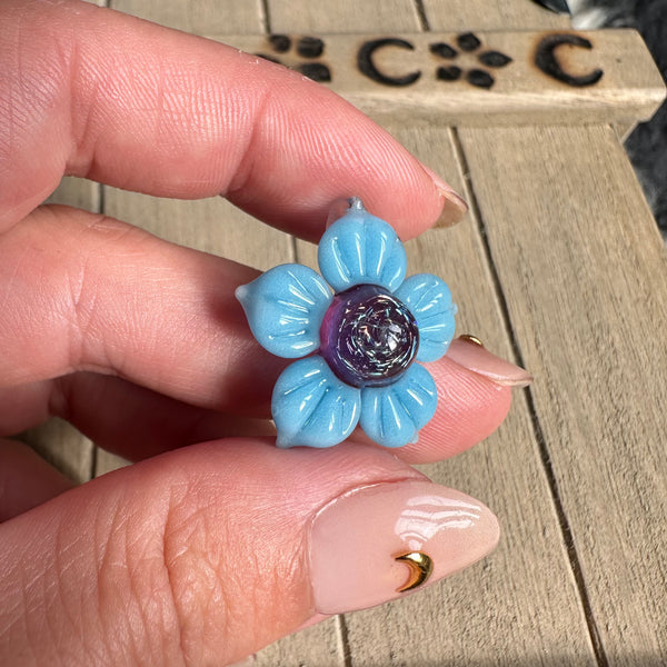 Dichro Flower Pendant - Blue Royal Jelly