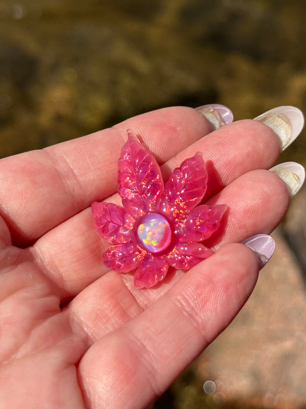 Sparkly Canna Leaf Telemagenta