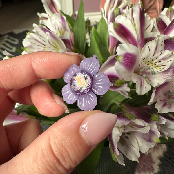 Opal & Luster Flower Pendant Purpler