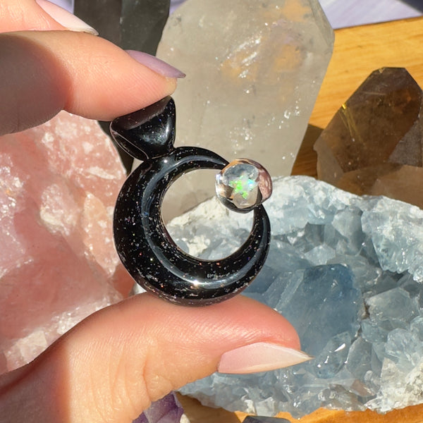Moon Spinner Black Crushed Opal