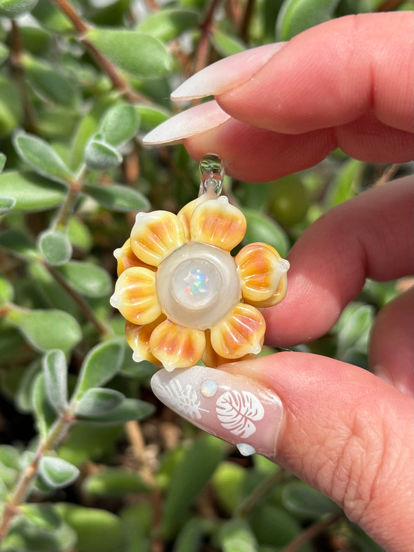 Mini Spinner Flower Pendant Serendipity CFL