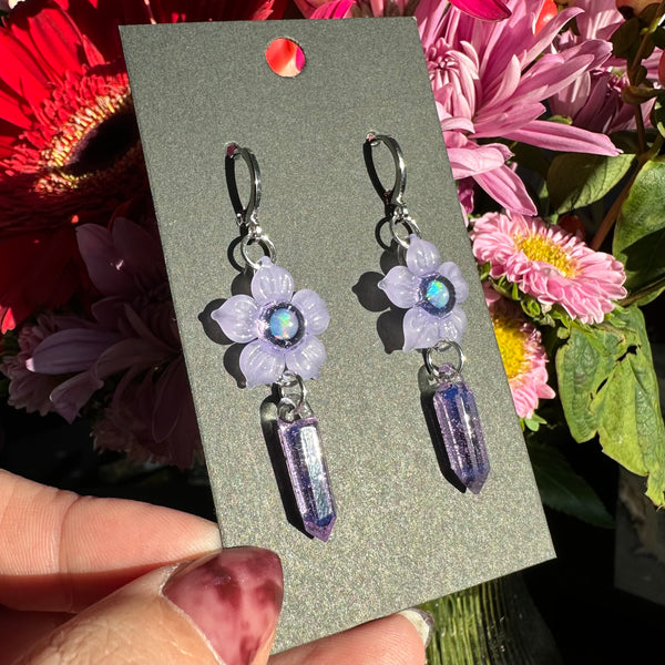 Flower & Crystal Point Earrings Purple Satin