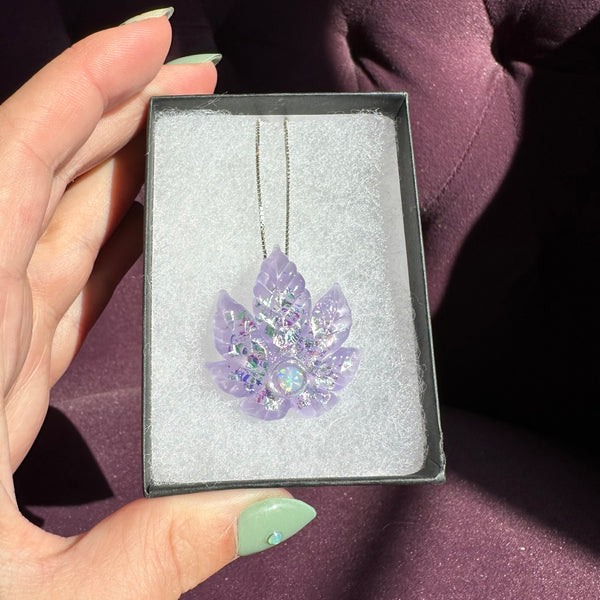 Sparkly Canna Leaf Purple Satin