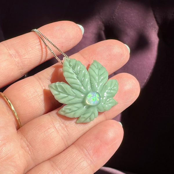 Sculpted Canna Leaf Pendant Mint