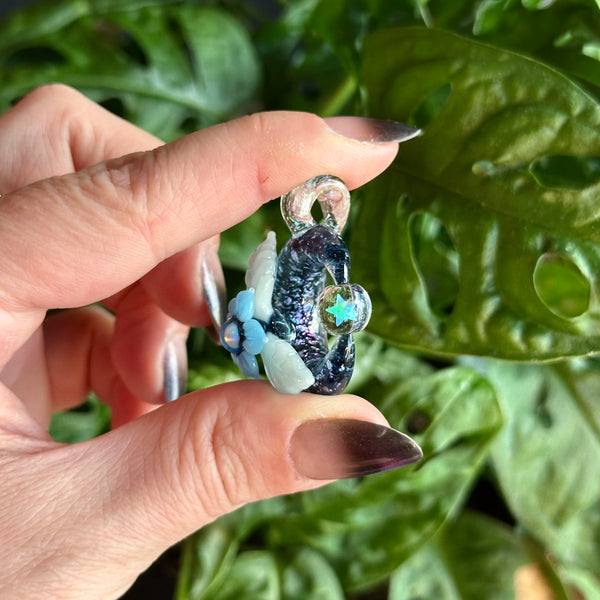 Moonflora Spinner Pendant - Blue Stardust