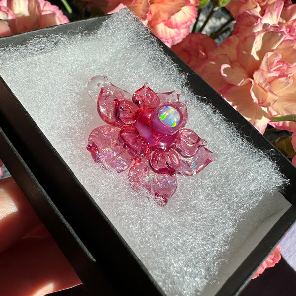 Small Sparkly Spinning Flower Pendant - Telemagenta