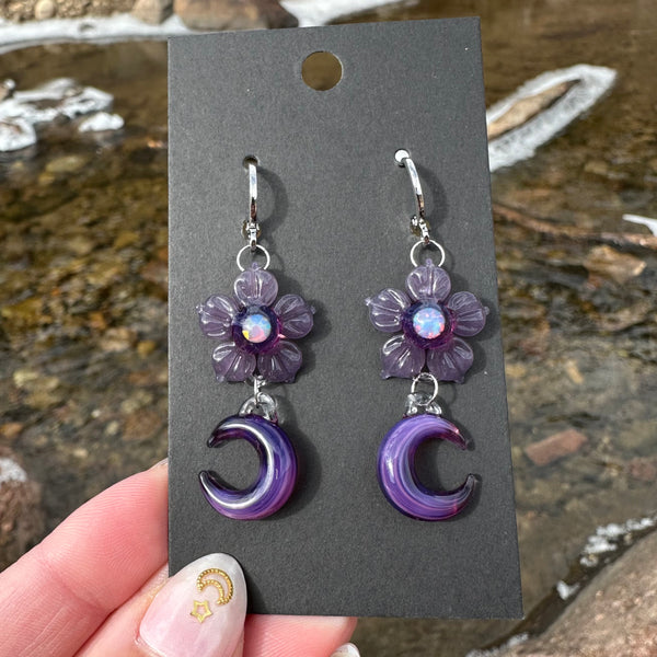 Moonflora Earrings - Purple (Royal Jelly and Wildberry)