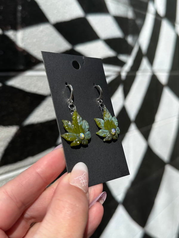 Canna Leaf Earrings Green Swirl