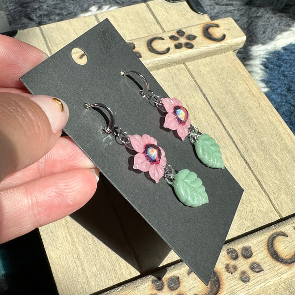 Flower & Leaf Earrings Pink Mint