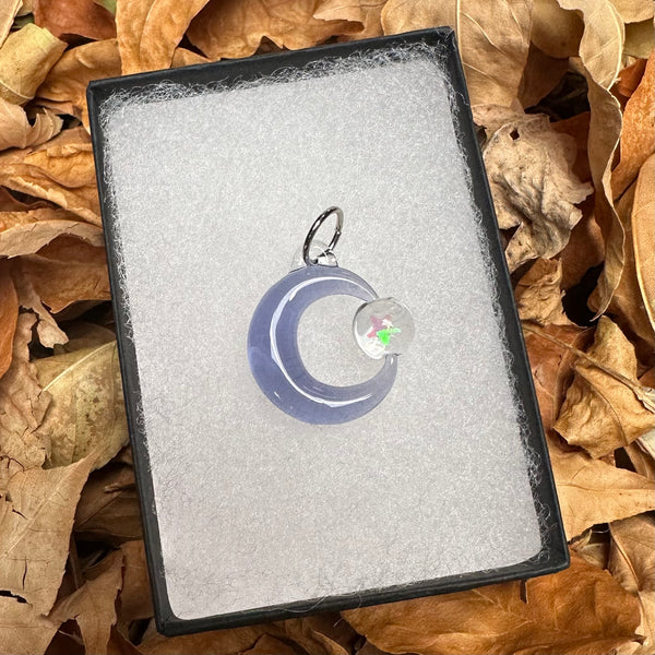 Moon Spinner Pendant - Lavendar