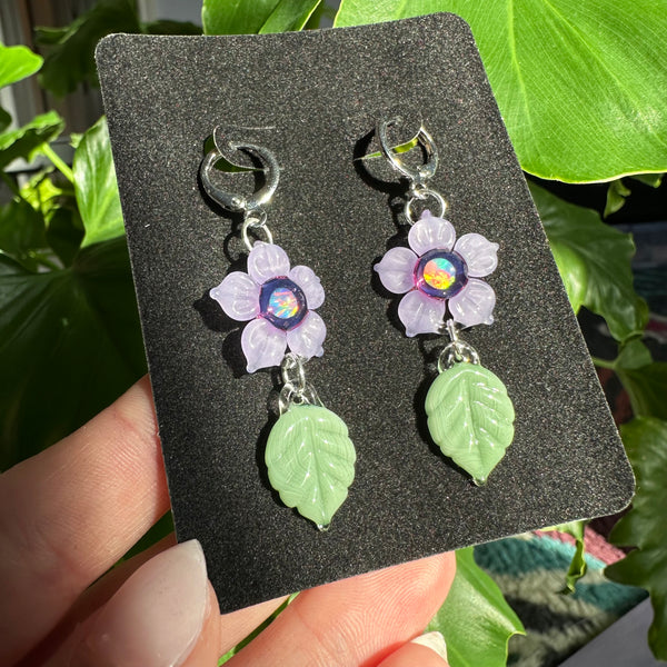 Flower and Leaf Earrings Purple & Mint
