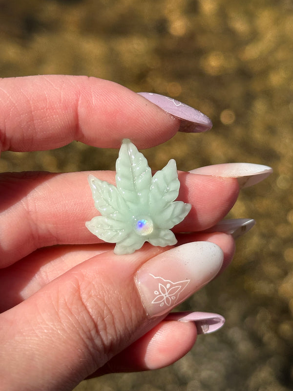 Mini Canna Leaf Pendant Mint