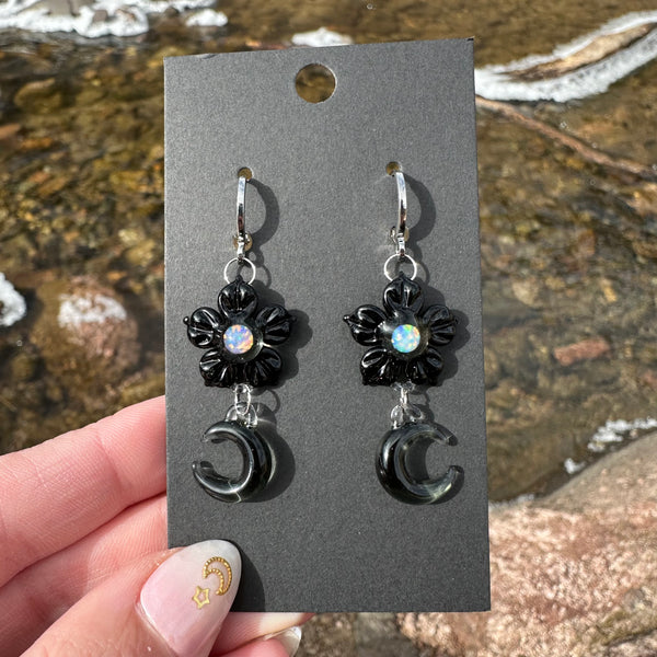 Moonflora Earrings - Black & Transparent Grey