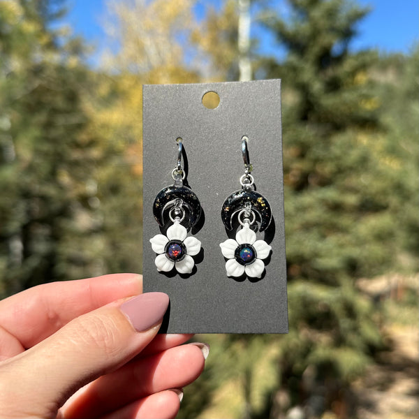 Sparkle Moon Floral Earrings Black Gold