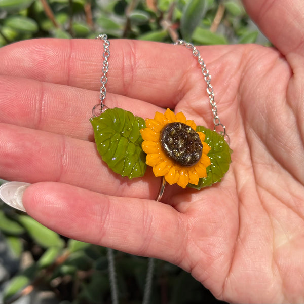 Sunflower & Leaves Necklace