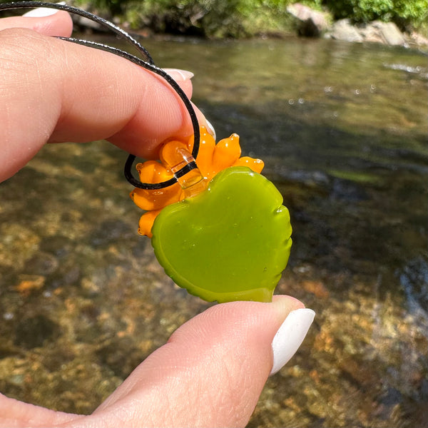 Sunflower Glass Pendant with Leaf 1