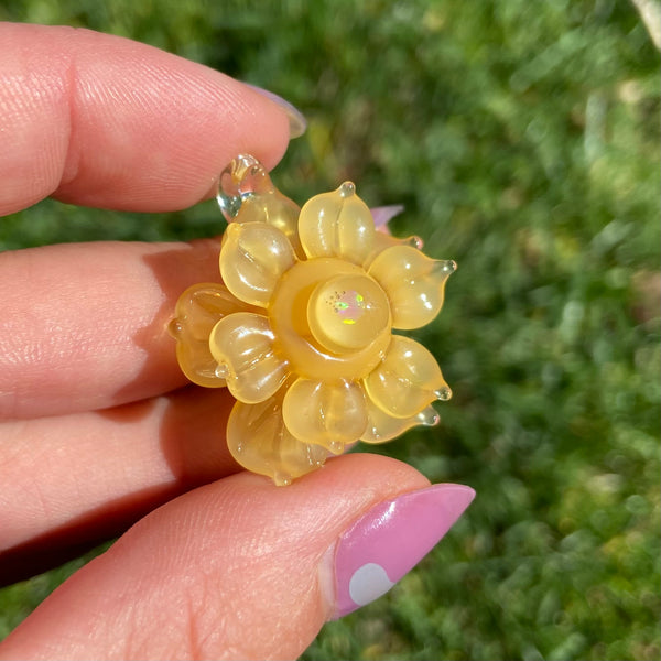 Mini Spinner Flower Pendant Golden Yellow