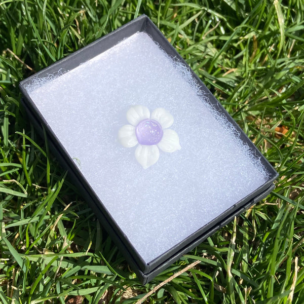 Dichro Flower Pendant White & Purple Satin