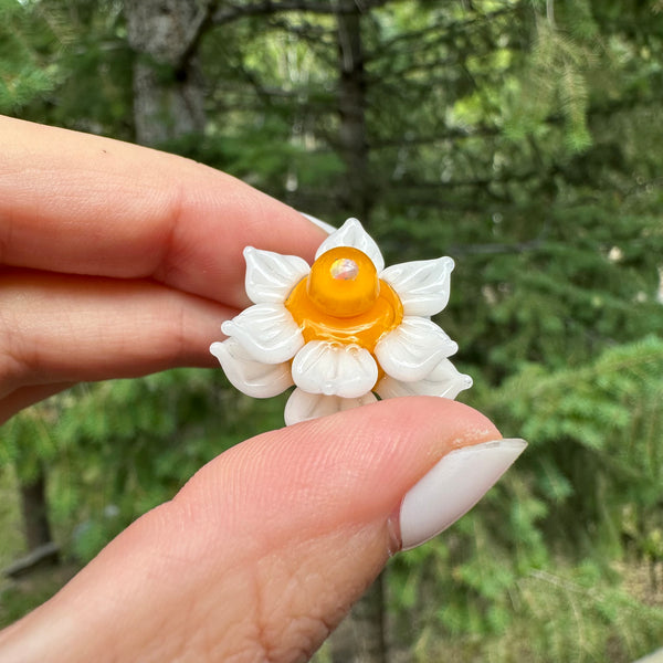 Mini Spinner Flower Pendant Daisy