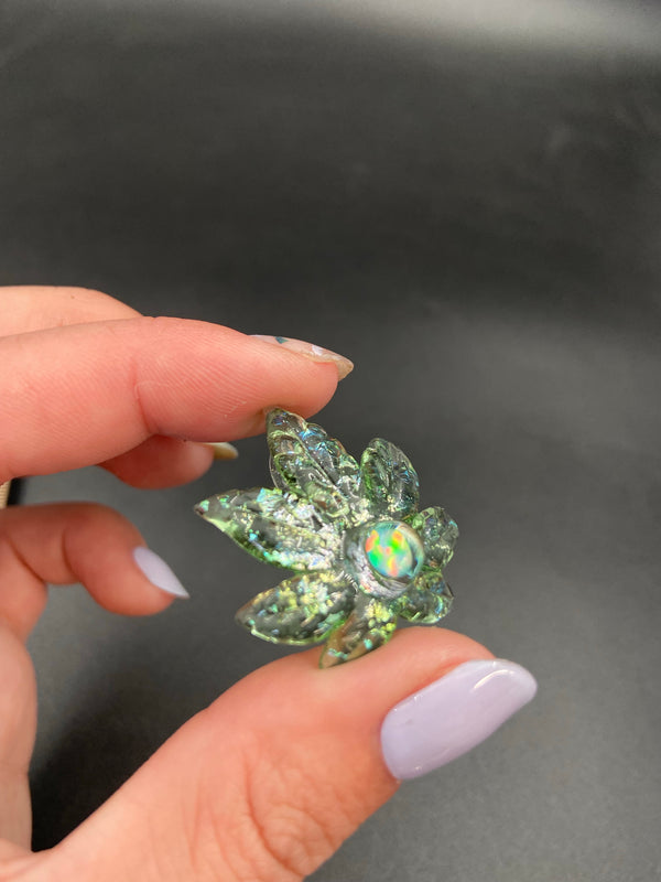 Small Canna Leaf Pendant - Sparkle Green