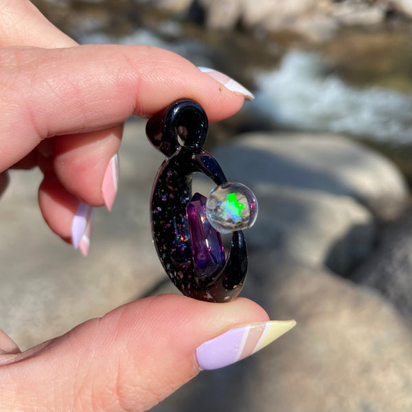Moon Crystal Spinner - Black w/ Purple