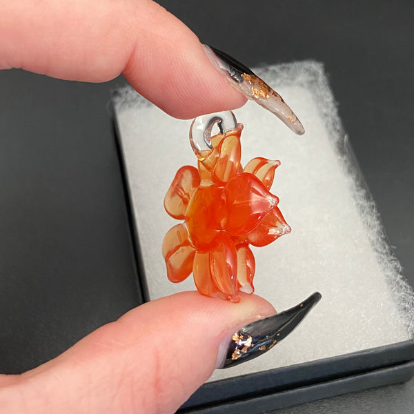 Small Spinner Flower Pendant - Hot Sauce