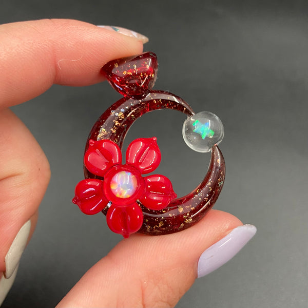 Moonflora Spinner in Red and Gold