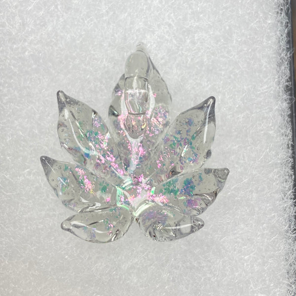 Sparkly Canna Leaf Pendant - CFL reactive Parallax
