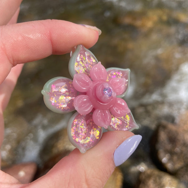 Pastel Spinning Flower Pendant - Blush and Mint