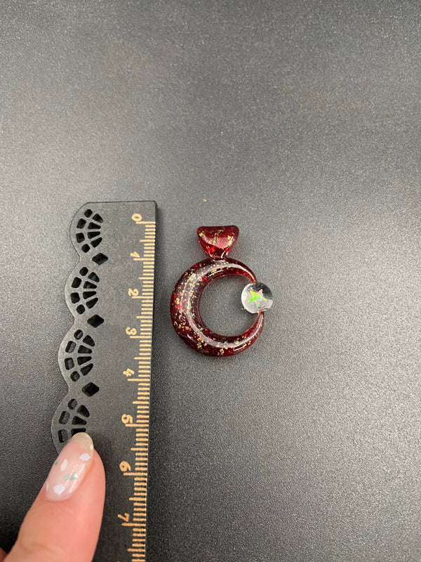 Sparkle Moon Spinner in Red and Gold