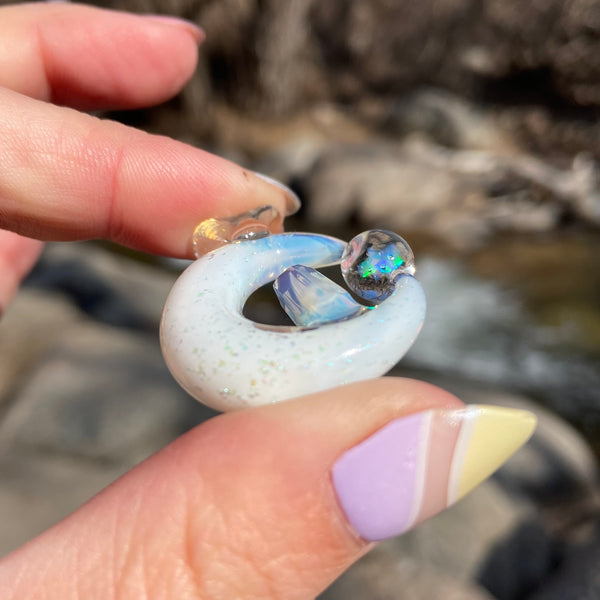 Moon Crystal Spinner - Glopal w/ Teal Sparkle (uv reactive)