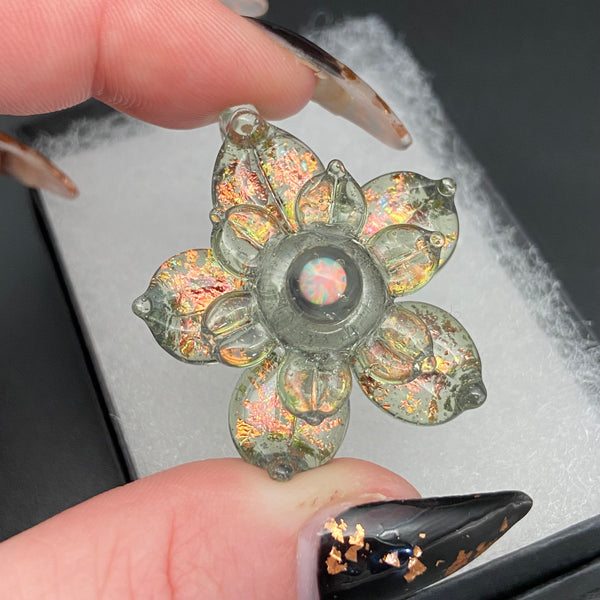 Sparkle Spinner Flower Pendant - CFL Parallax & Gold