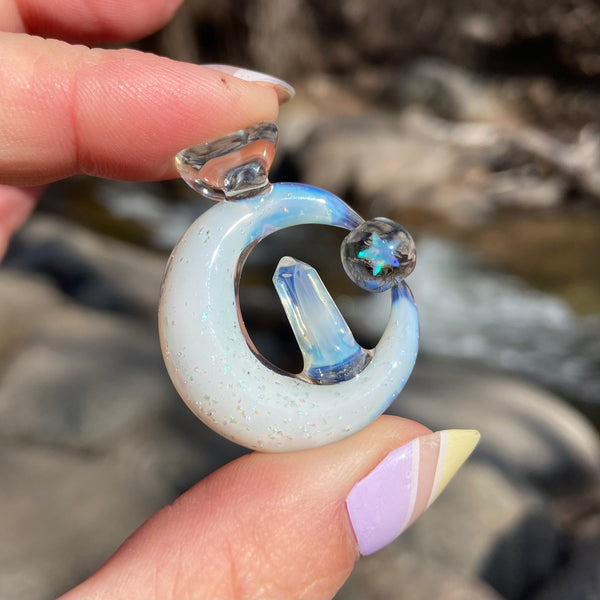 Moon Crystal Spinner - Glopal w/ Teal Sparkle (uv reactive)