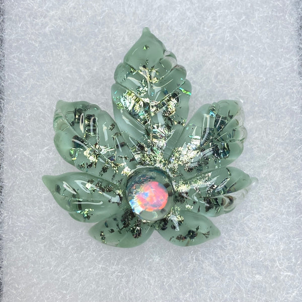 Sparkly Canna Leaf Pendant - Mint
